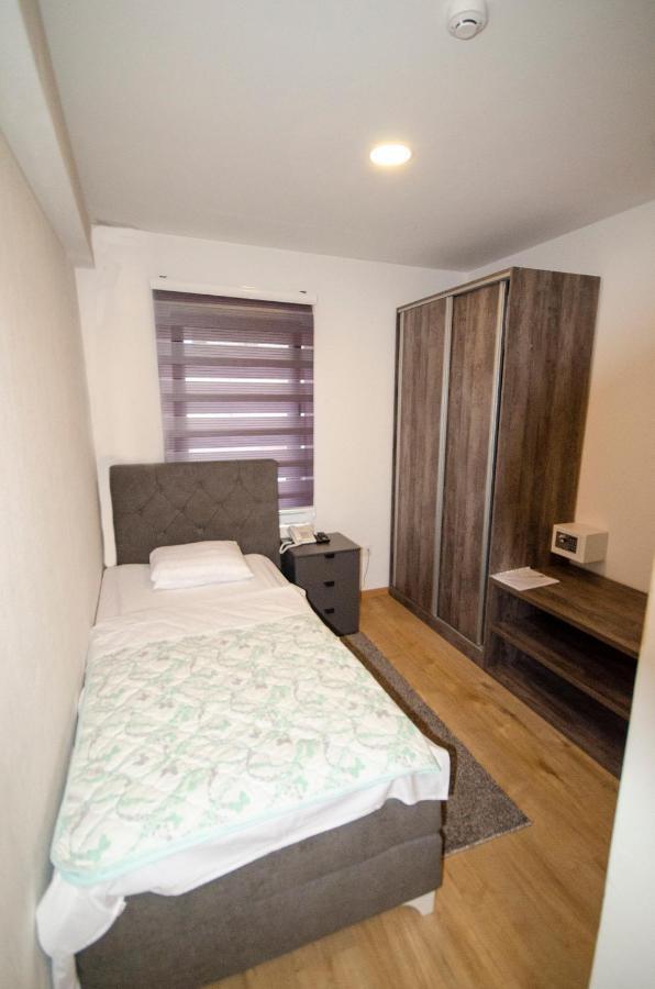 Hotel Kavalir Zepce Ngoại thất bức ảnh