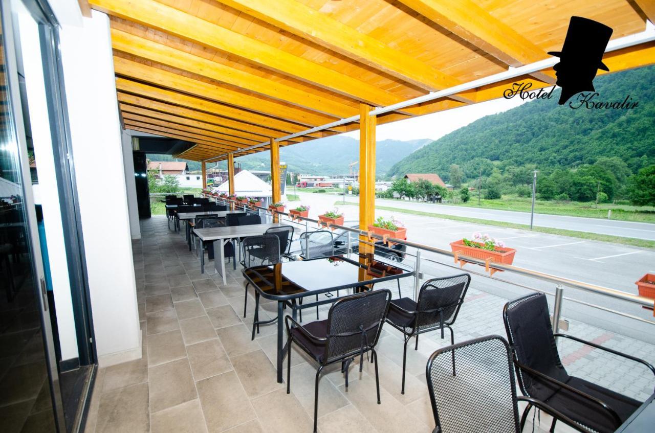 Hotel Kavalir Zepce Ngoại thất bức ảnh