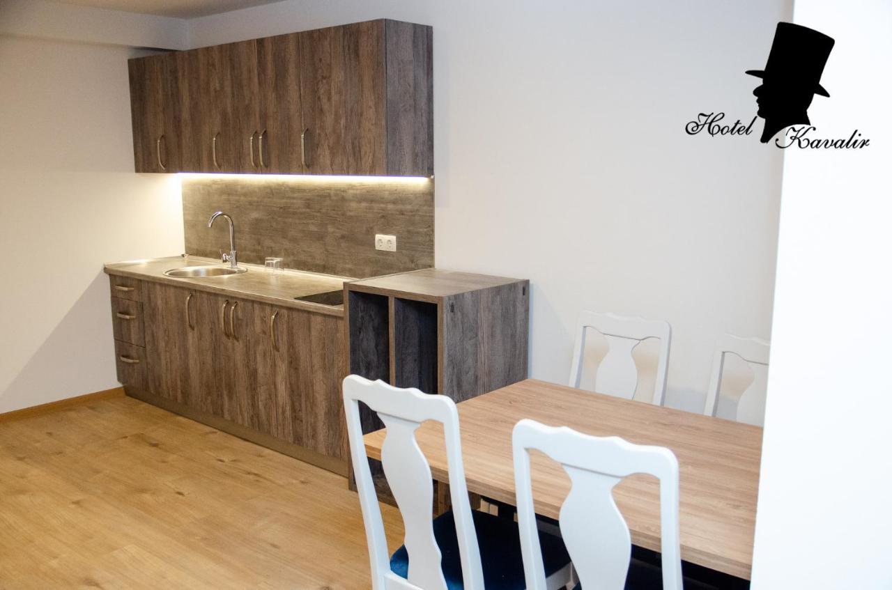 Hotel Kavalir Zepce Ngoại thất bức ảnh